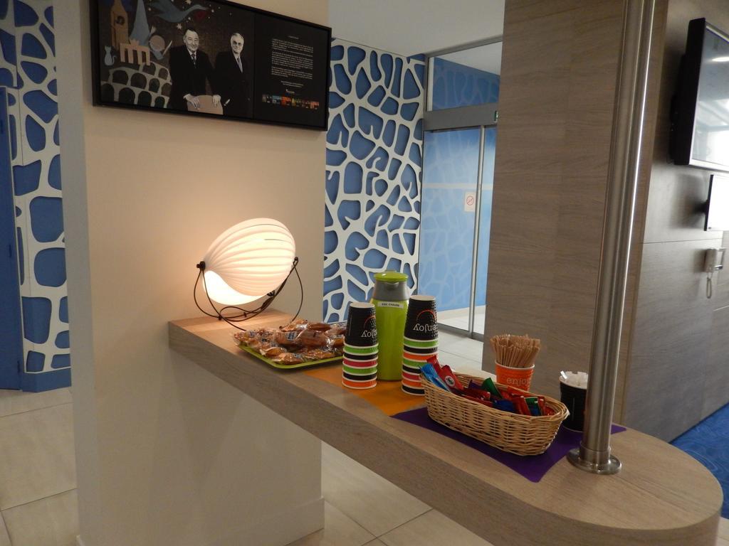 Hotel ibis Styles La Rochelle Centre Exterior foto